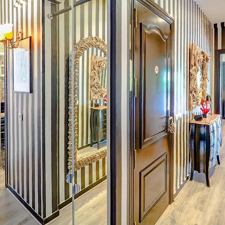 Flamingo By Hello Homes Apartment Sitges